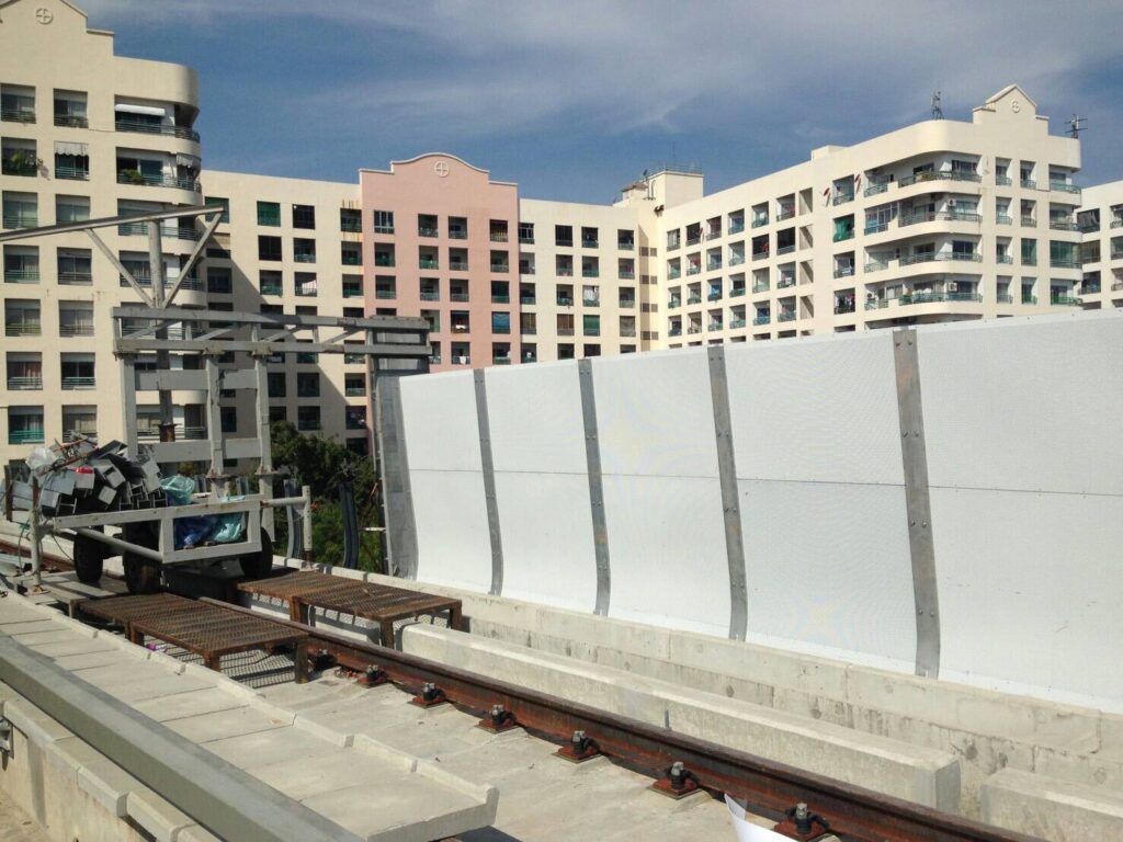 ติดตั้งผนังกั้นเสียง