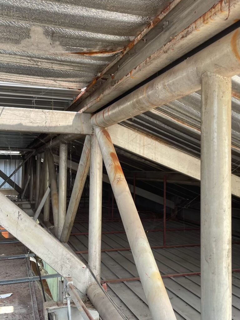 กันซึมหลังคาโรงงาน